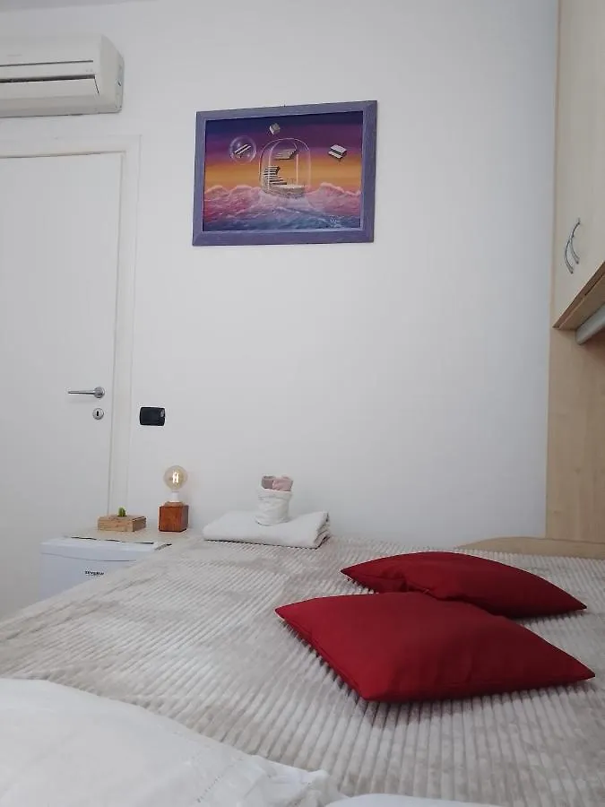 Apartamento Stanza Porolla - Matrimoniale Con Bagno Privato Cagliari Habitación en casa particular