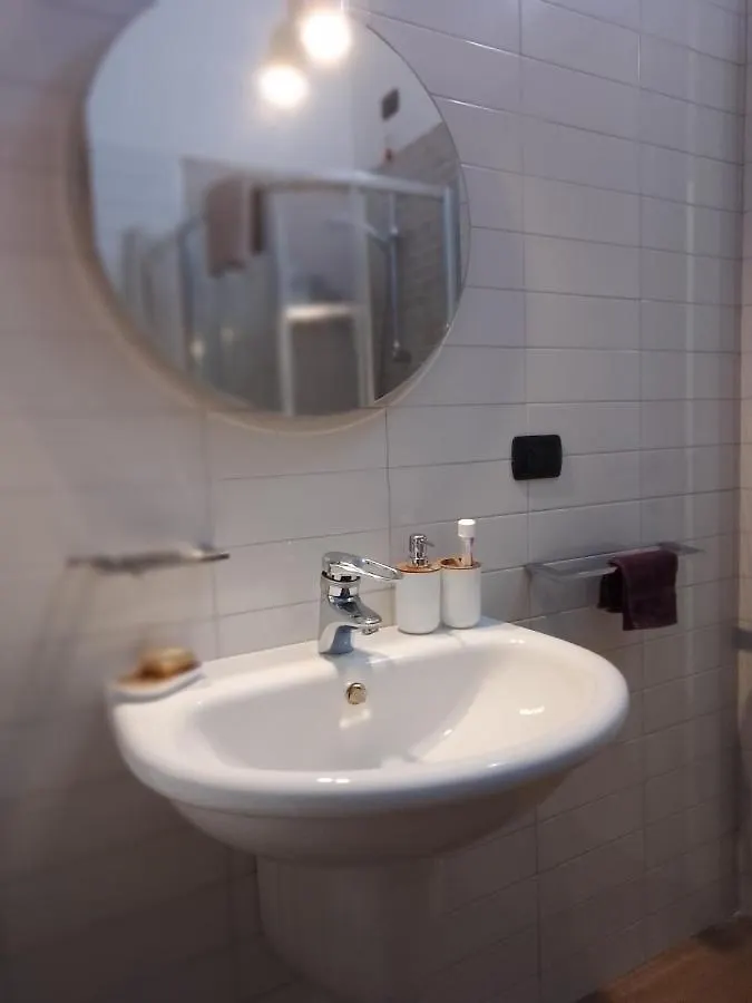 Stanza Porolla - Matrimoniale Con Bagno Privato Lejlighed Cagliari